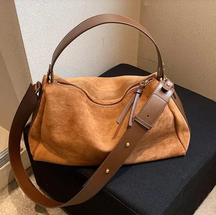 Llanos - Women's Trendy Crossbody Statement Shoulder Bag