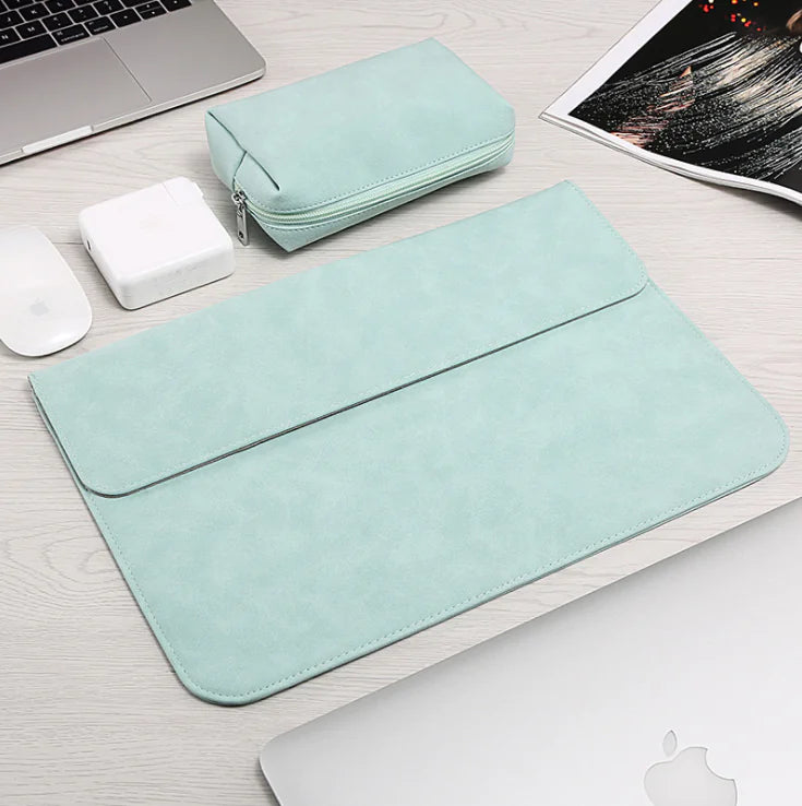 Llanos - Frosted PU Leather Laptop Sleeve