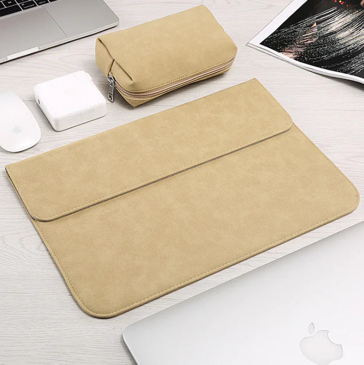 Llanos - Frosted PU Leather Laptop Sleeve